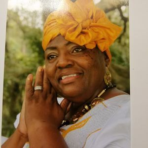 Meet your Posher, Sebrina